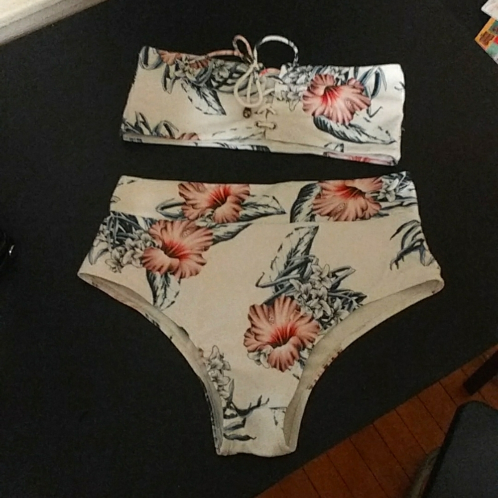 Strapless Floral Lace-Up Bandeau Bikini